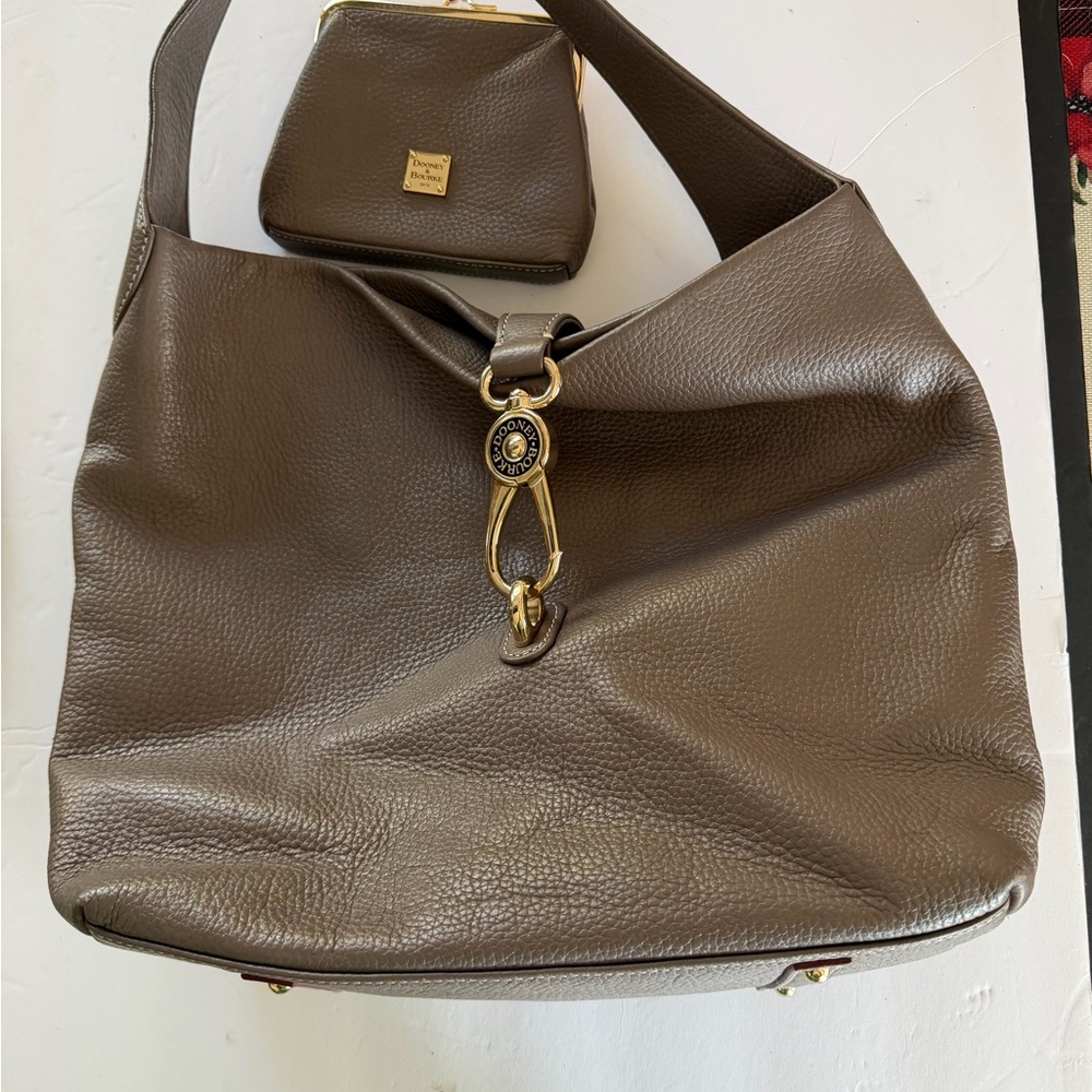 Dooney & Bourke Pebble Grain Small Logo Lock Sac Wallet, Taupe Shoulder Bag
